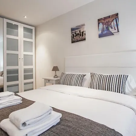 Tendency Forum 2 Apartment Sant Adria de Besos